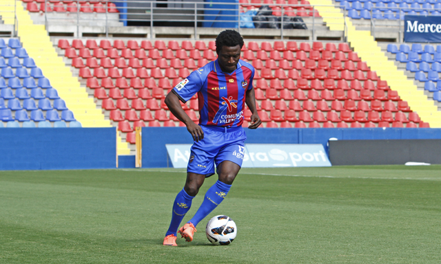 Levante Unveil OBAFEMI MARTINS, Handed Jersey Number 24